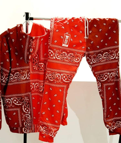 True to Size  :   Burgundy/Red Bandanna Paisley Sweatsuit